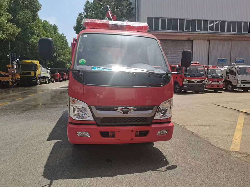 洒水泵绿化喷洒福田小卡2单排1.8方方罐